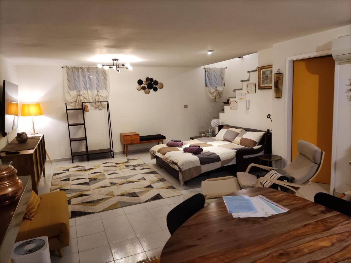 B&B Firmino La Loggia ภายนอก รูปภาพ